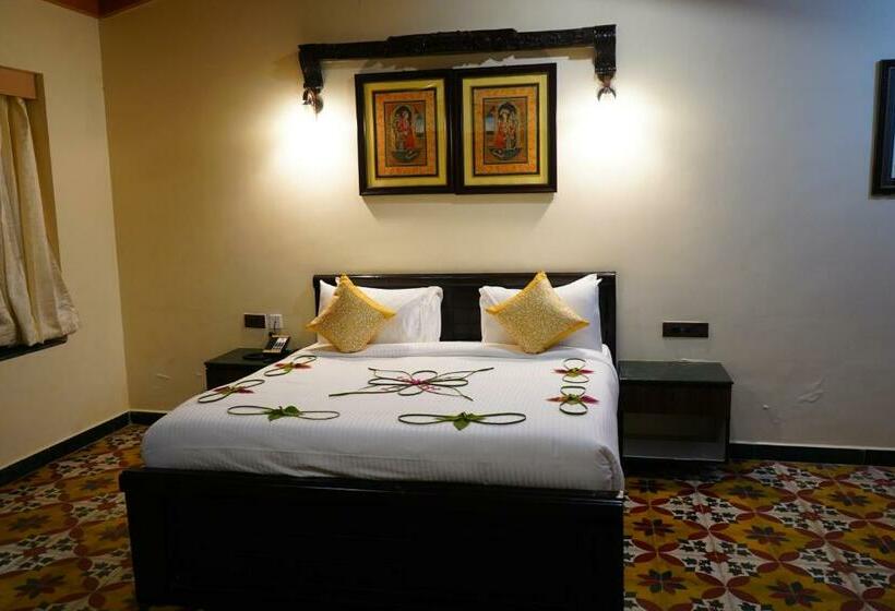 标准间内部标间, A R Thangakottai