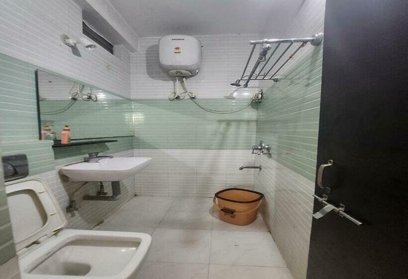 标准间, Midtown Bihar