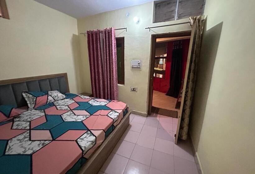 Deluxrum med Balkong, Only Cafe