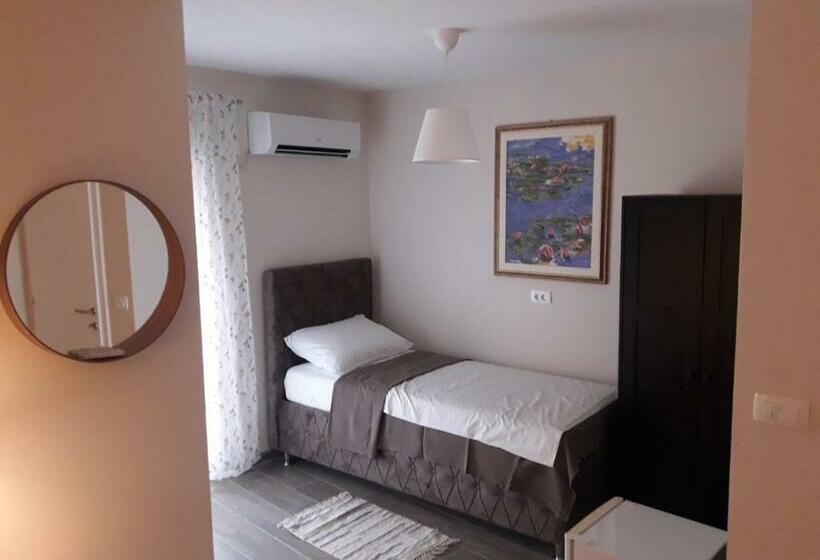 اتاق خانوادگی, Portofino