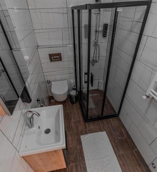 اتاق استاندارد با تخت بزرگ, Neva Residence