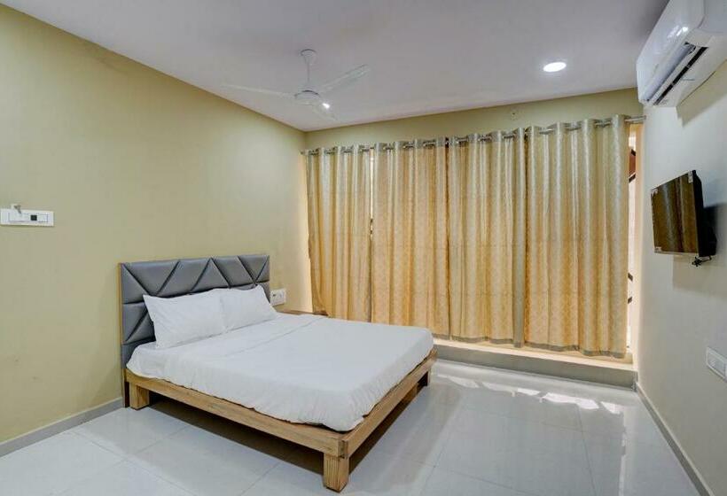 Трехместный Номер Классика, Oyo Hotel 7 Star