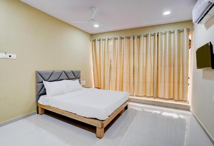 Трехместный Номер Классика, Oyo Hotel 7 Star