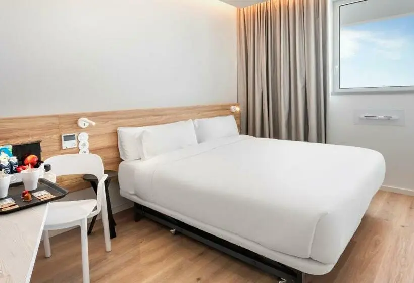 اتاق لوکس, B&b Hotel Vila Do Conde