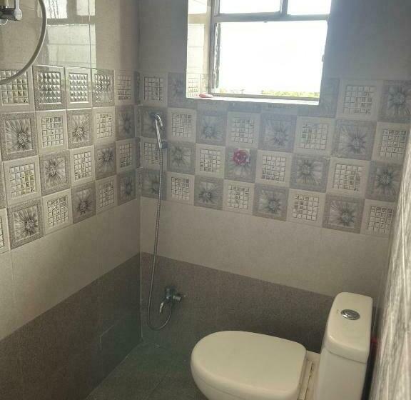 트리플 클래식 룸, Oyo Flagship Hotel Pushp Palace