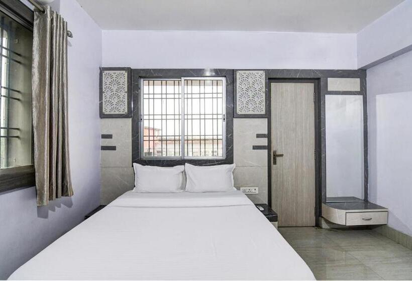 三人经典房间, Oyo Flagship Hotel Pushp Palace