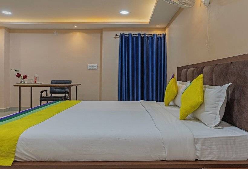 اتاق لوکس, Itsy Hotels Kashi Grand, Bhu