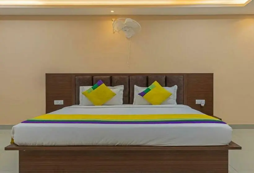 デラックスルーム, Itsy Hotels Kashi Grand, Bhu