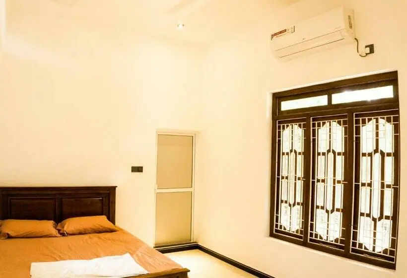 Standard Yhden Hengen Huone, Uthayam Guest House