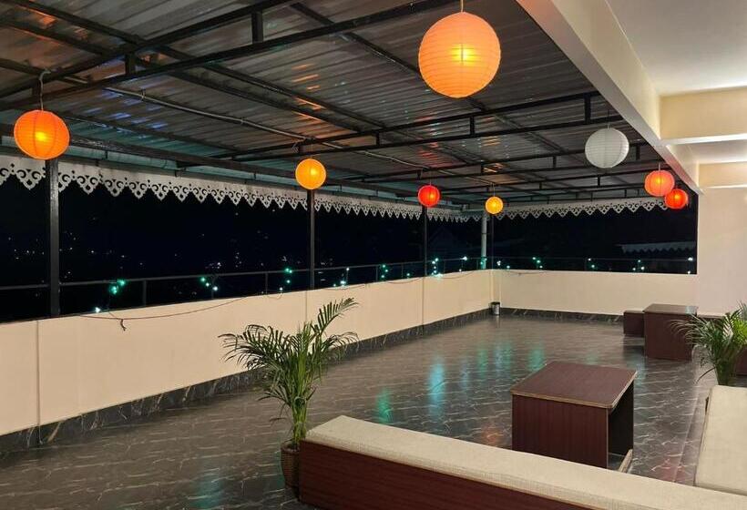 수피리어 패밀리 룸, Little Sikkim Inn