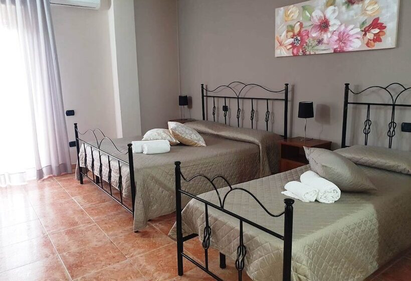 اتاق استاندارد سه نفره, Ristorante L'orizzonte