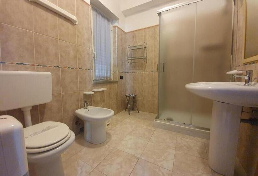 اتاق استاندارد چهار تخته, Ristorante L'orizzonte