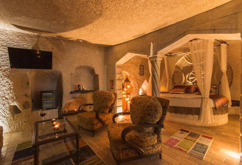 سوییت, Adora Cave Suites