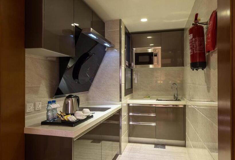 سوییت سوپریور, Boudl Al Qasr