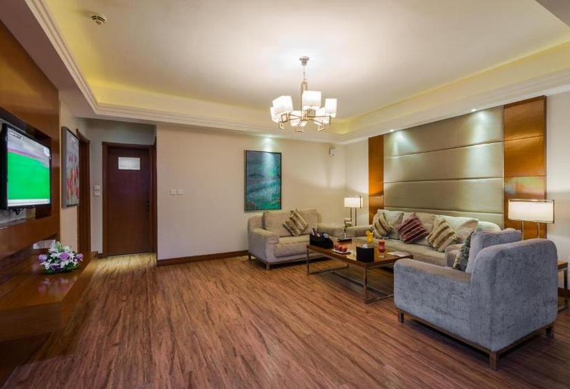 سوییت سوپریور, Boudl Al Qasr