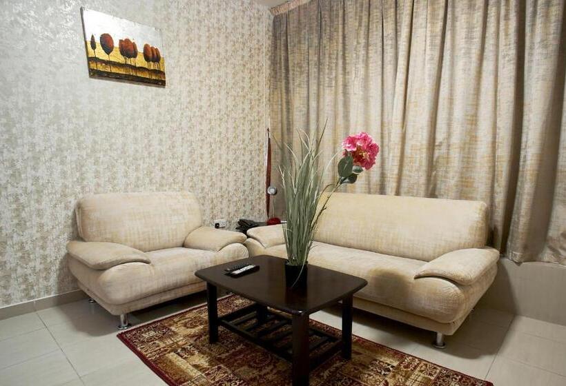 Люкс, Center Ville