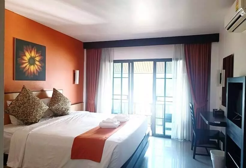 リバービュースタンダードルーム, Chiangkhong Teak Garden Riverfront Onsen Hotel  Sha Extra Plus