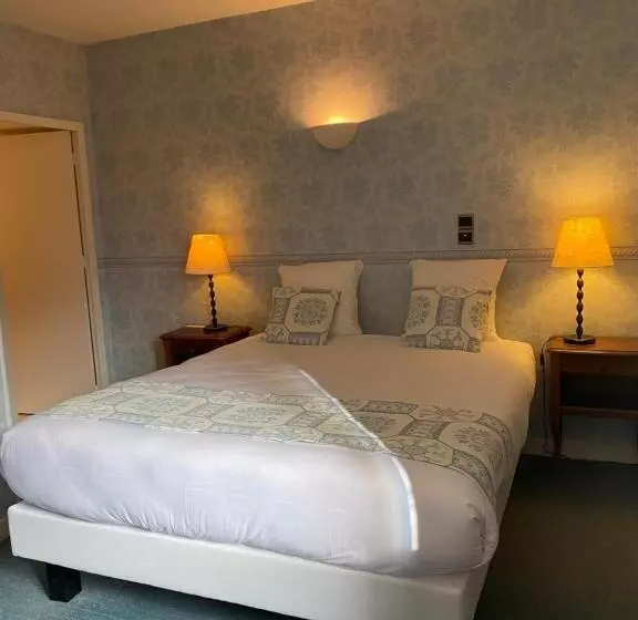 スタンダード４人部屋, Hostellerie Du Chateau