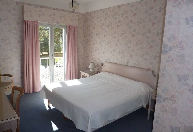 اتاق سوپریور با چشمانداز جانبی دریا, La Concorde