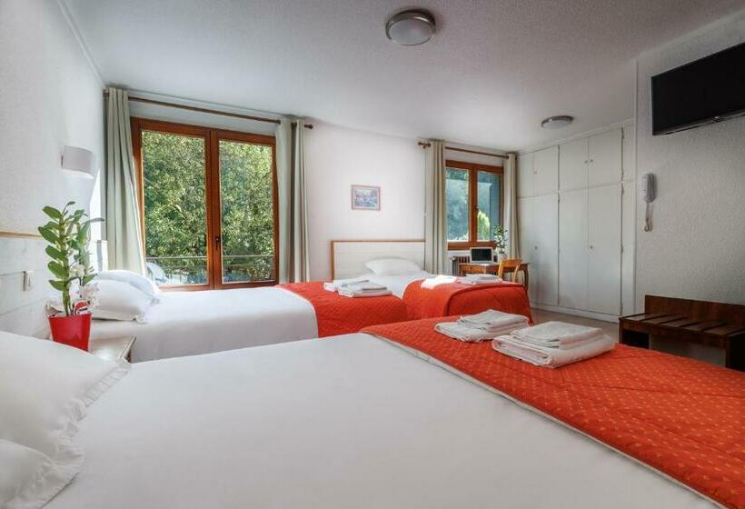 Семейный Номер, Saint Clair