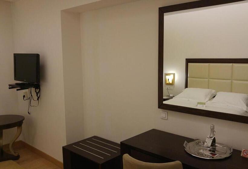 スタンダードルーム, Kalavrita Canyon Hotel & Spa