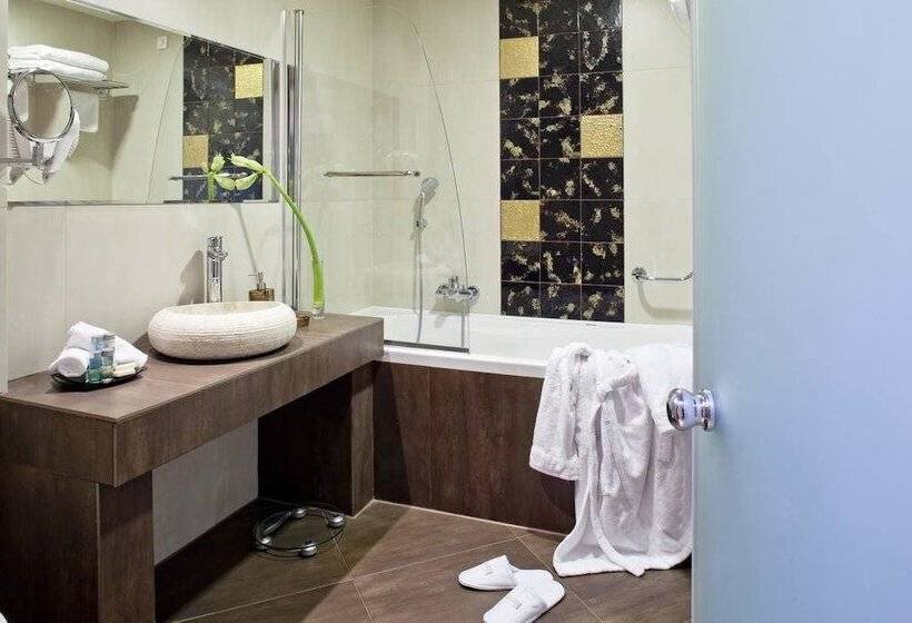 スーペリアールーム, Kalavrita Canyon Hotel & Spa