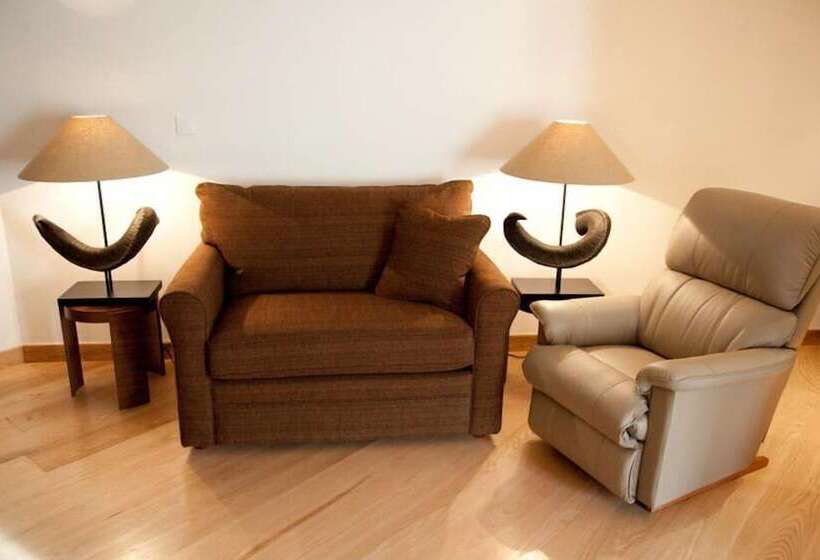 スーペリアールーム, Kalavrita Canyon Hotel & Spa