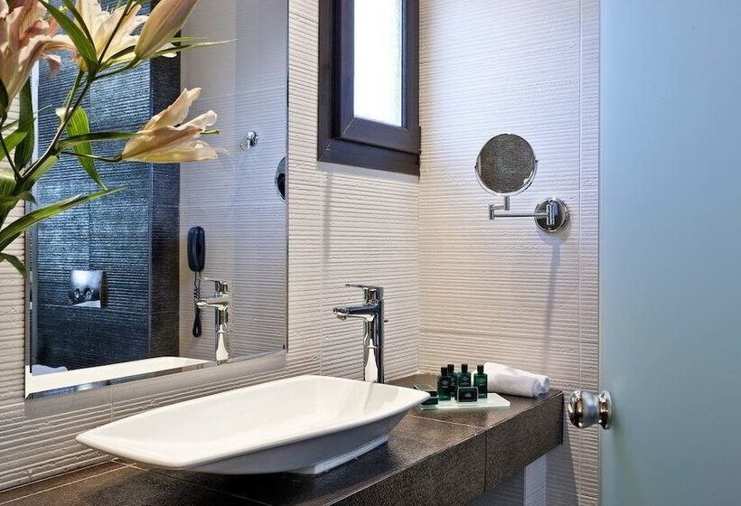 スイート, Kalavrita Canyon Hotel & Spa