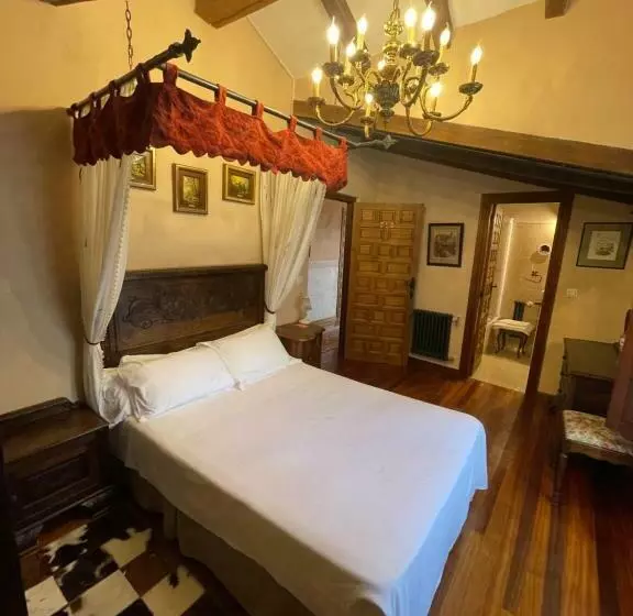 スタンダードルーム, La Casona De La Torre