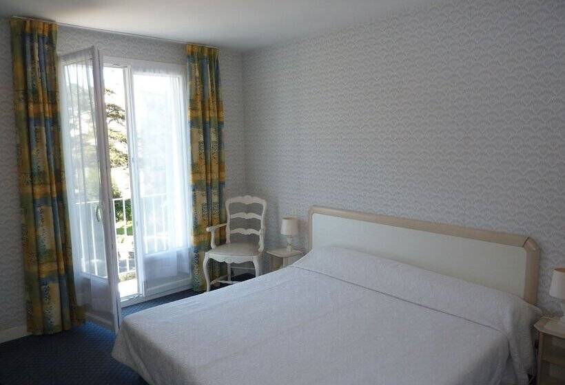 اتاق سوپریور با چشمانداز جانبی دریا, La Concorde