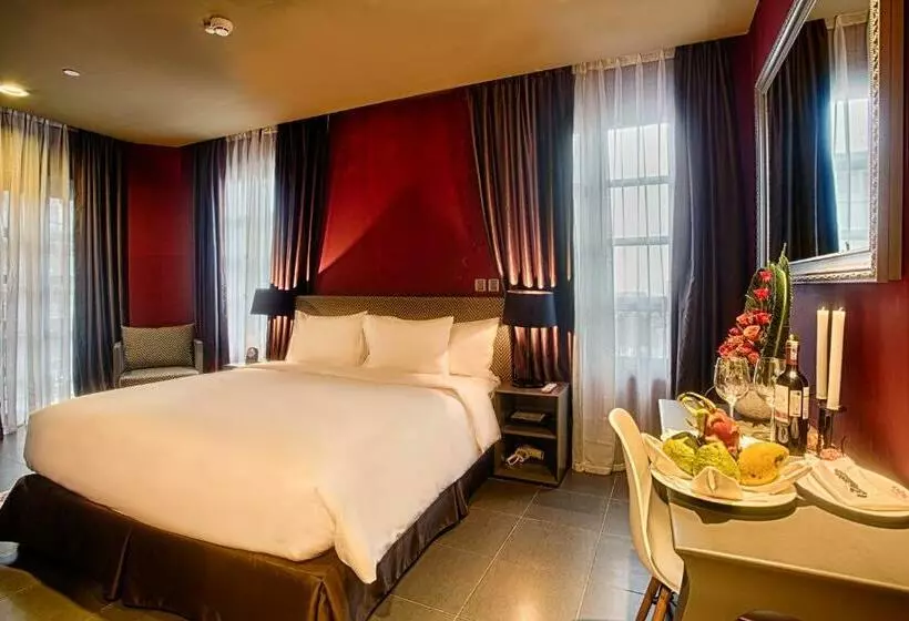 Superior Room King Size Bed