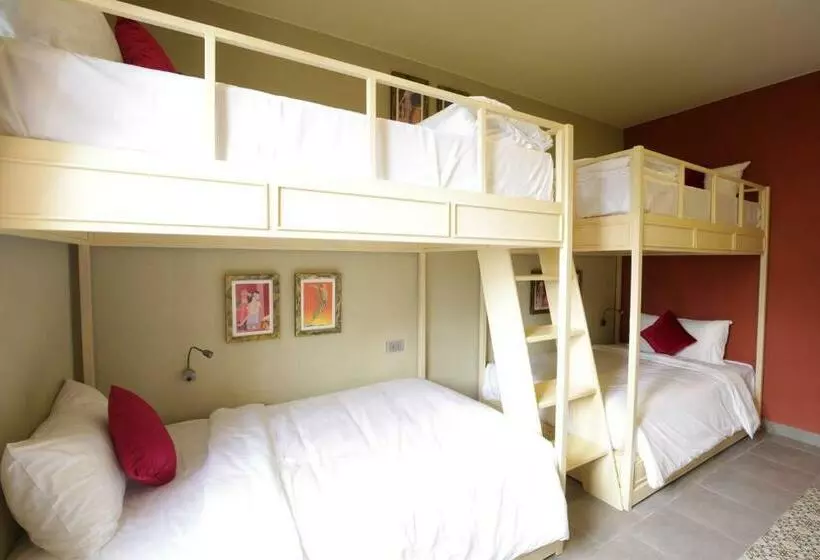 Family Room with Bunk Beds