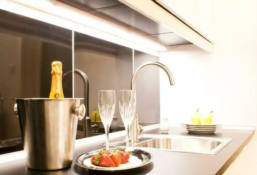 Huoneisto 1 Makuuhuone, Milford Suites Budapest