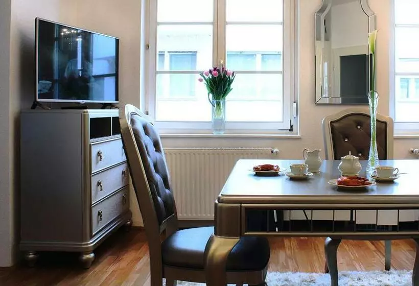 Huoneisto 1 Makuuhuone, Milford Suites Budapest