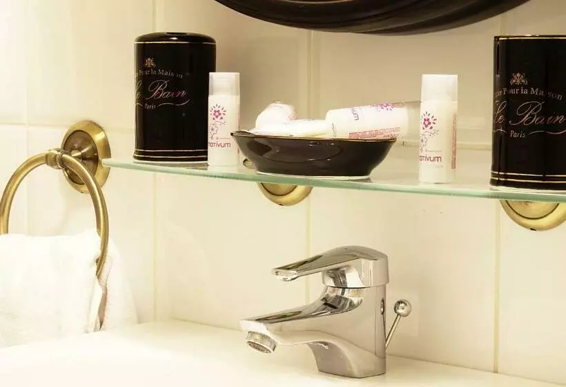 Deluxe-studio, Milford Suites Budapest