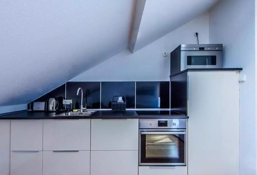 Perhehuoneisto, Milford Suites Budapest