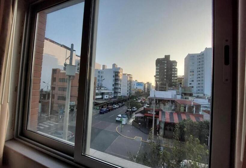 غرفة قياسية, Miraflores Pacific