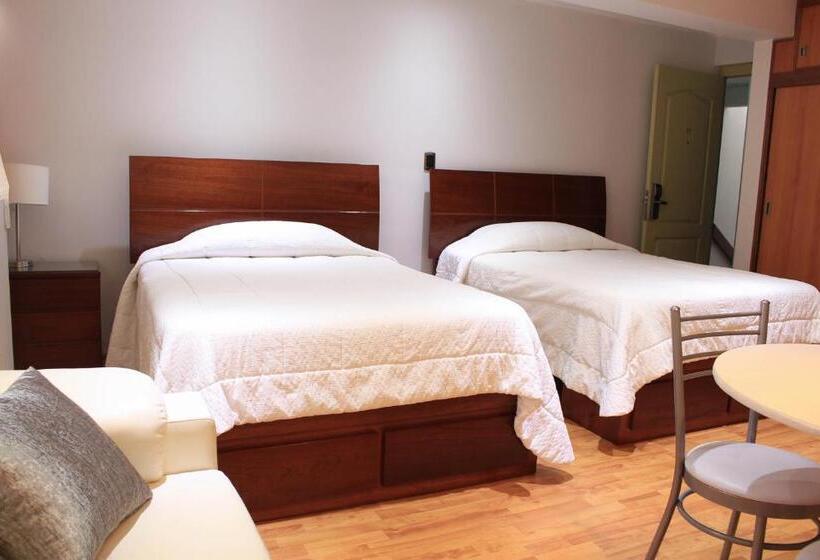 غرفة قياسية ثلاثية, Miraflores Pacific