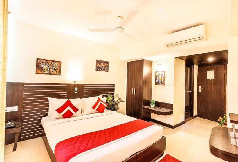 חדר סופריור, Octave Himalaya Monarch