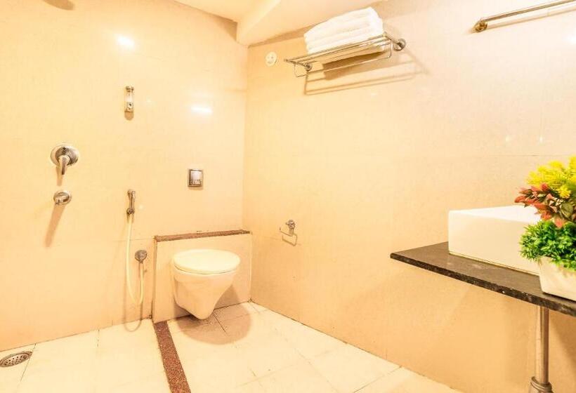 חדר סופריור, Octave Himalaya Monarch