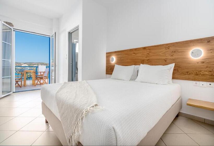 Номер Стандарт Боковой Вид на Море, Pelagia Aphrodite