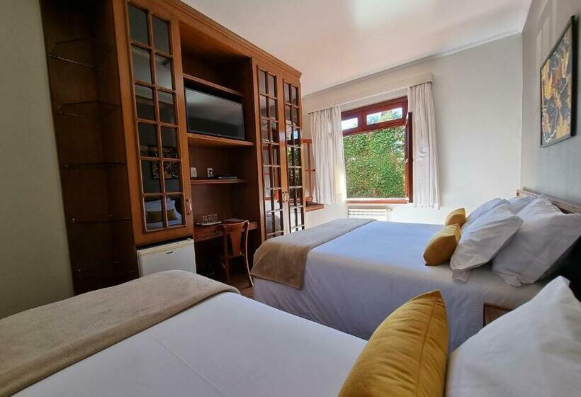 غرفة ديلوكس ثلاثية, Pousada Campos De Provence Campos Do Jordao