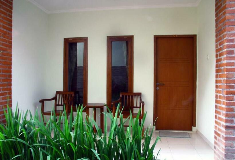 디럭스 룸, Puri Pangeran