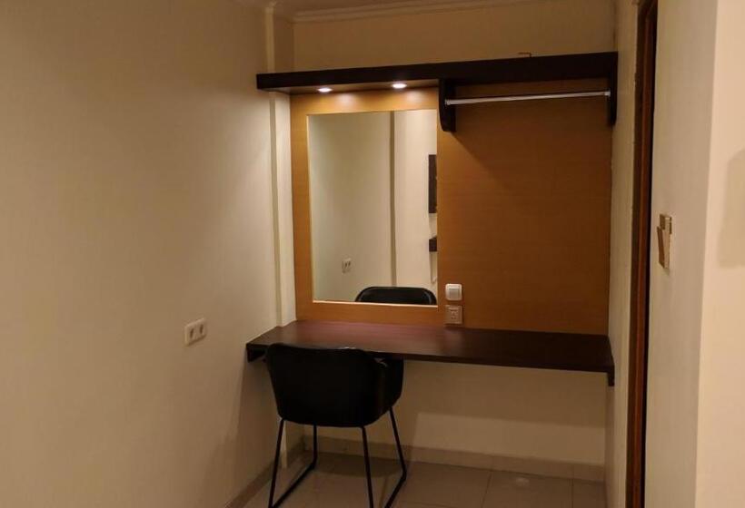 디럭스 룸, Puri Pangeran