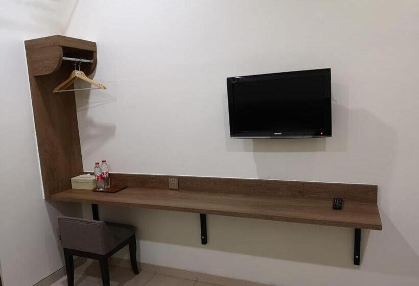 디럭스 룸, Puri Pangeran