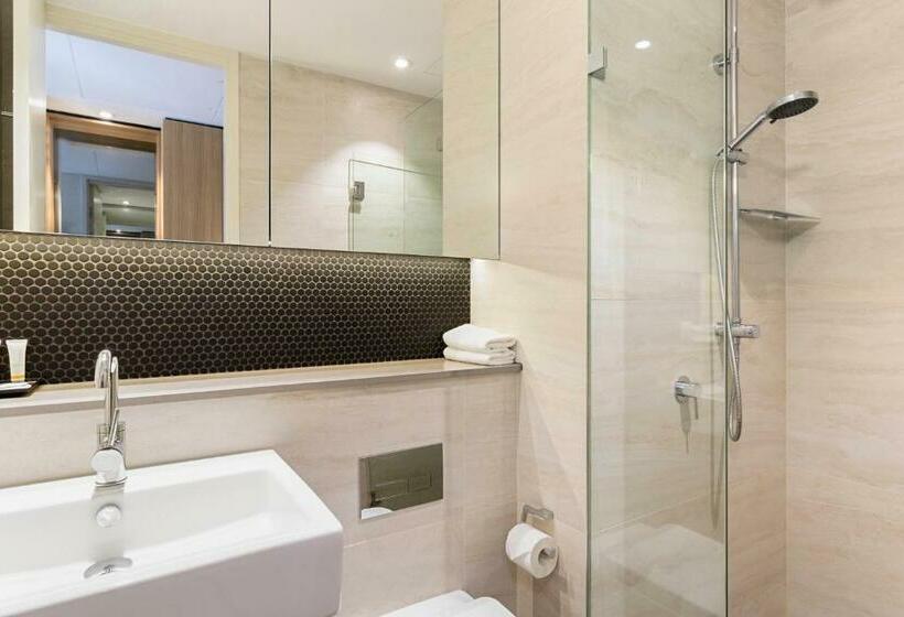 Студия Стандарт, Quality Hotel Rules Club Wagga