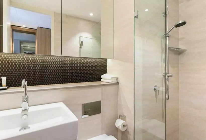 スタンダードスタジオ, Quality Hotel Rules Club Wagga
