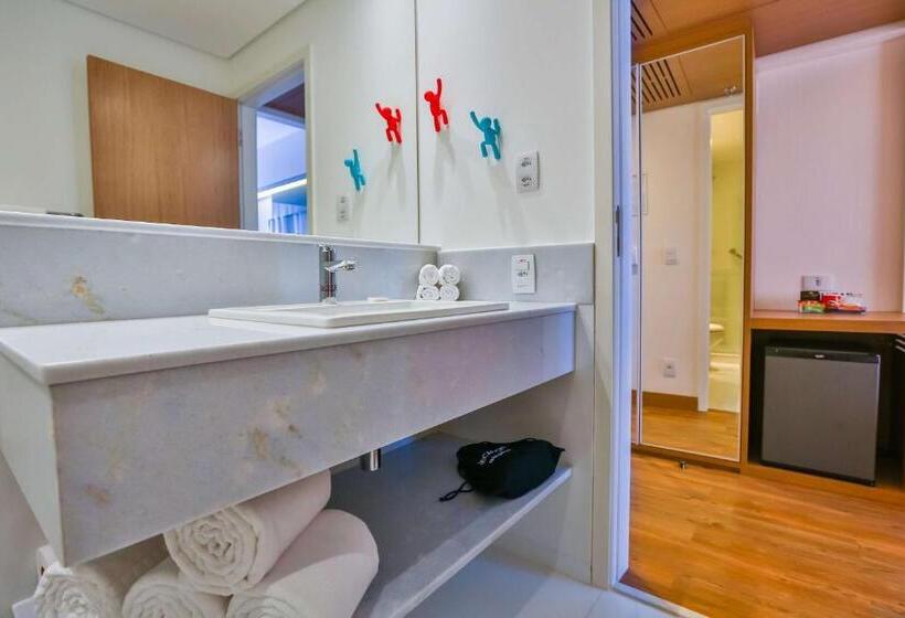 Студия Стандарт, Radisson Red Campinas