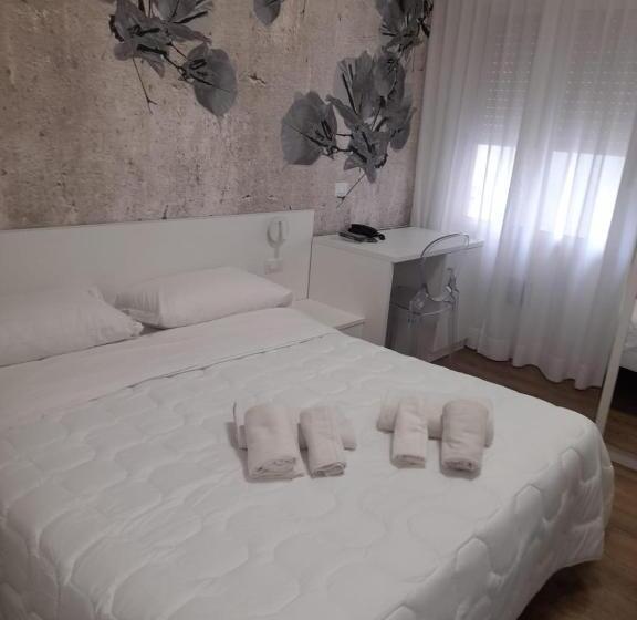 スタンダードルーム, Ragno D Oro