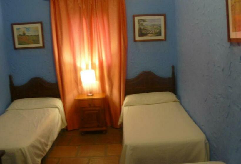 غرفة قياسية مطلّة علي الحديقة, Restaurante Las Buitreras